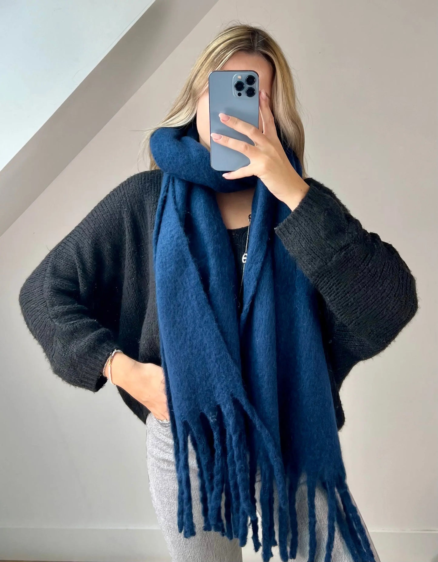 Écharpe Fluffy bleu MaisonPerla Collection