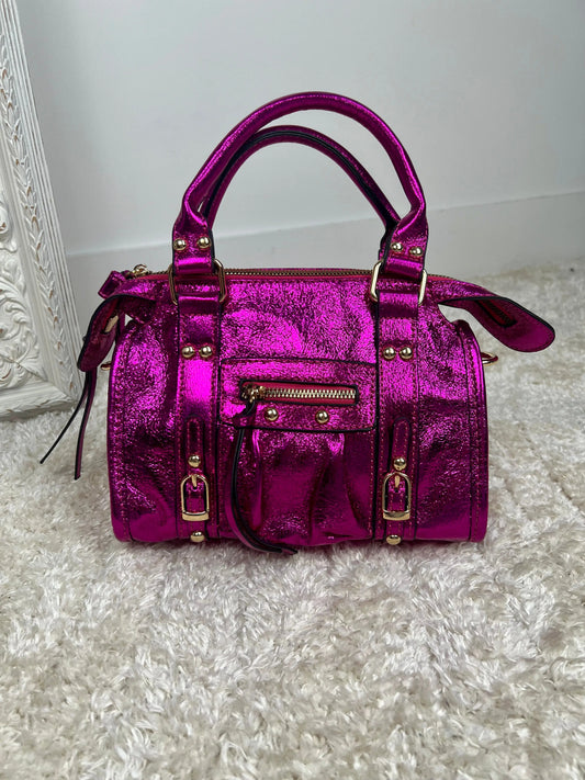 Mini Elsa fuschia brillant réassort prévu d’ici une ou deux semaines (N’oubliez pas d’activer l’alarme pour être prévenu de la sortie) MaisonPerla Collection