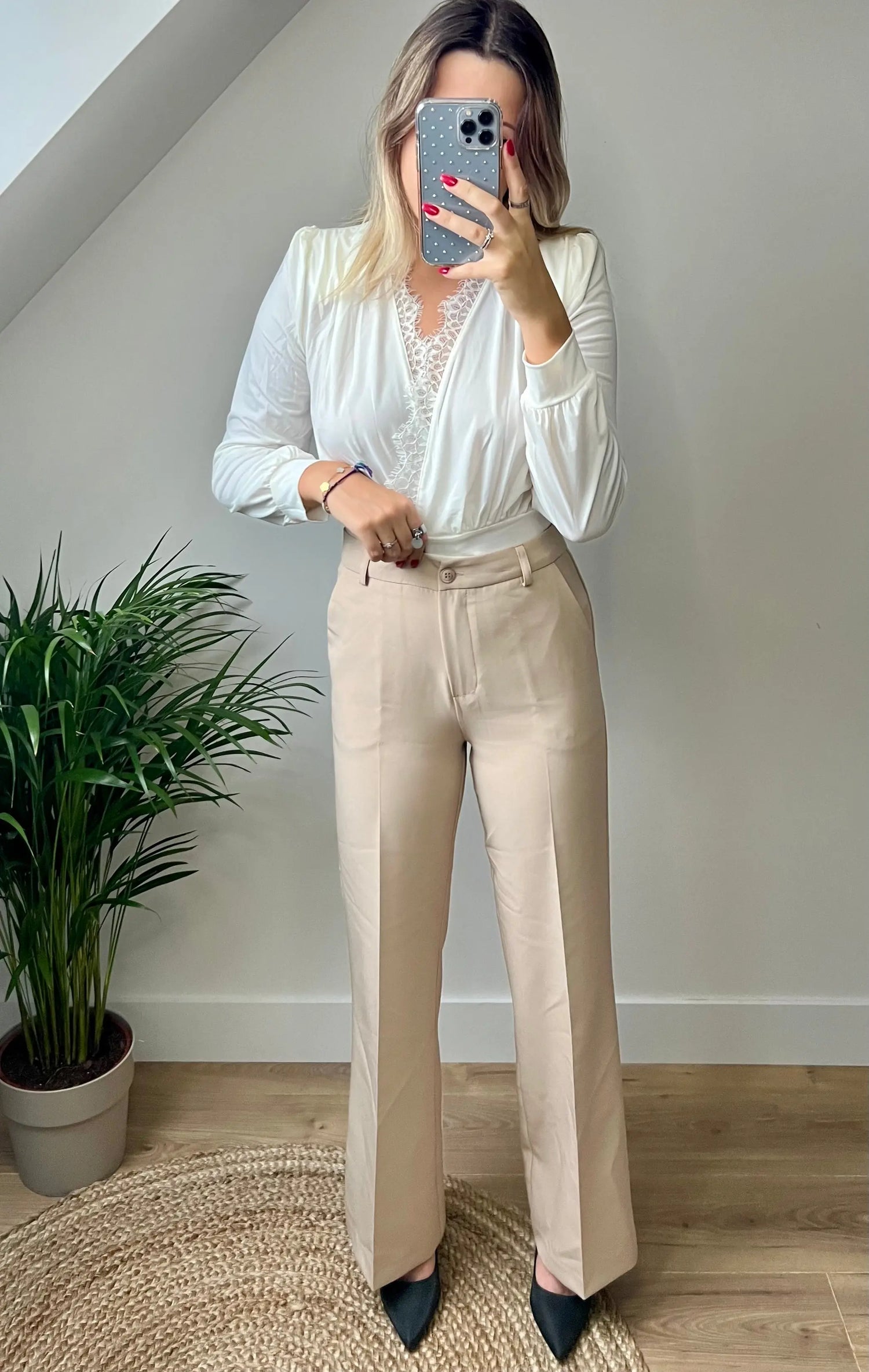 PANTALON LAURA BEIGE MaisonPerla Collection