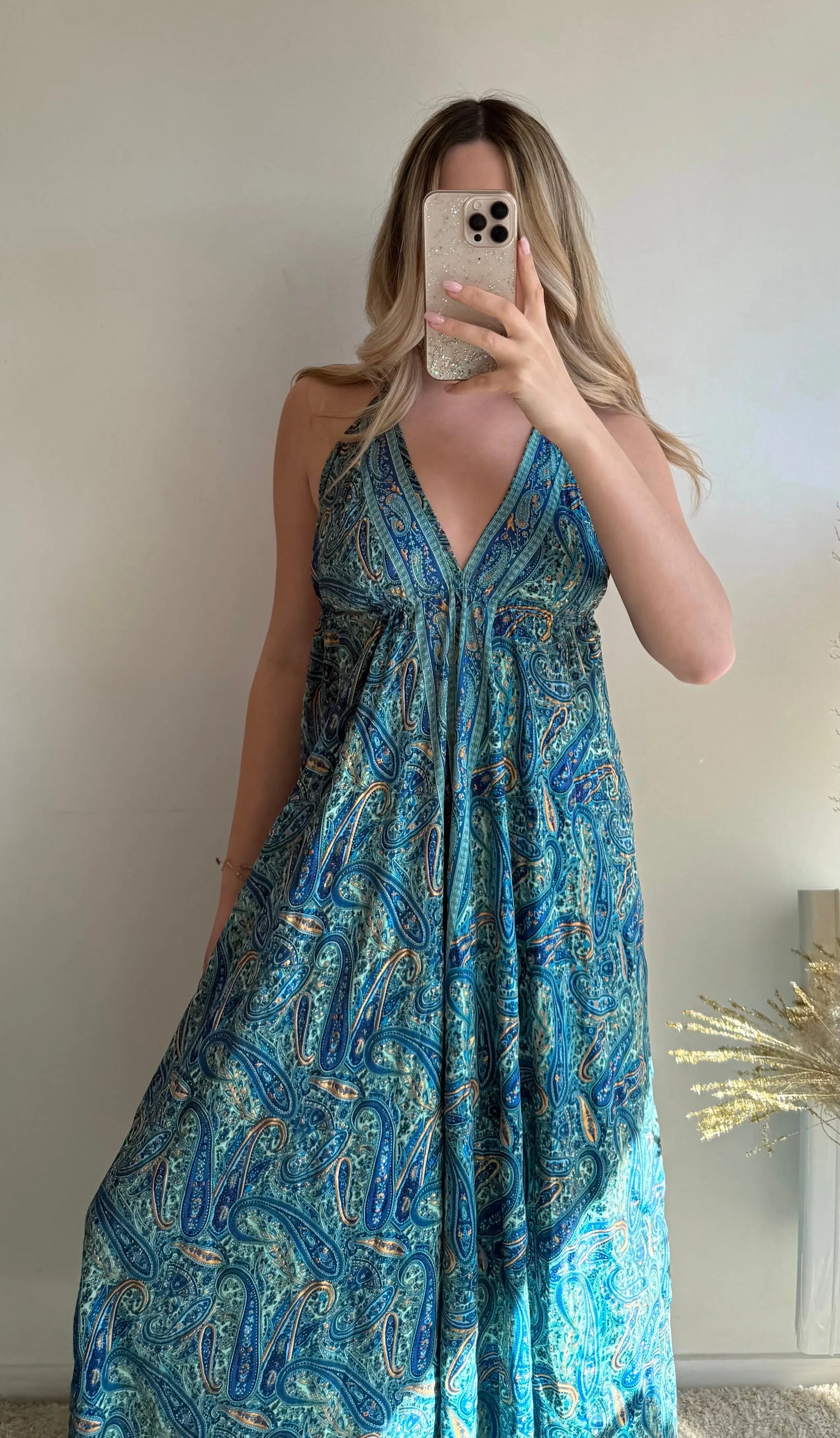 Robe Sophia bleu foncé précommande, expédition le 17/04 MaisonPerla Collection