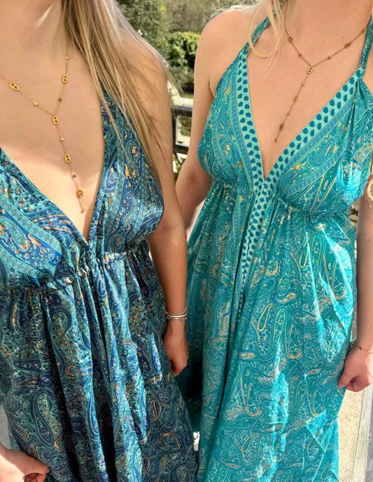 Robe Sophia bleu foncé réassort à 18h MaisonPerla Collection