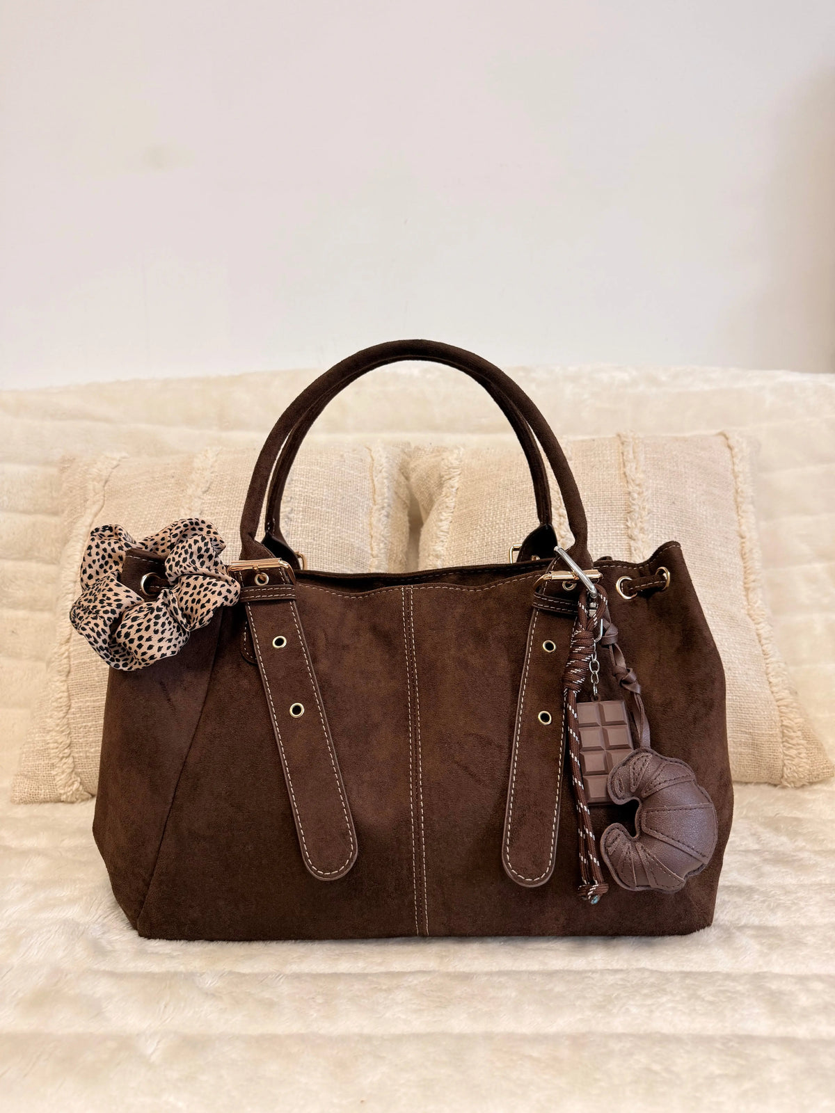 Sac Alma chocolat suédine MaisonPerla Collection
