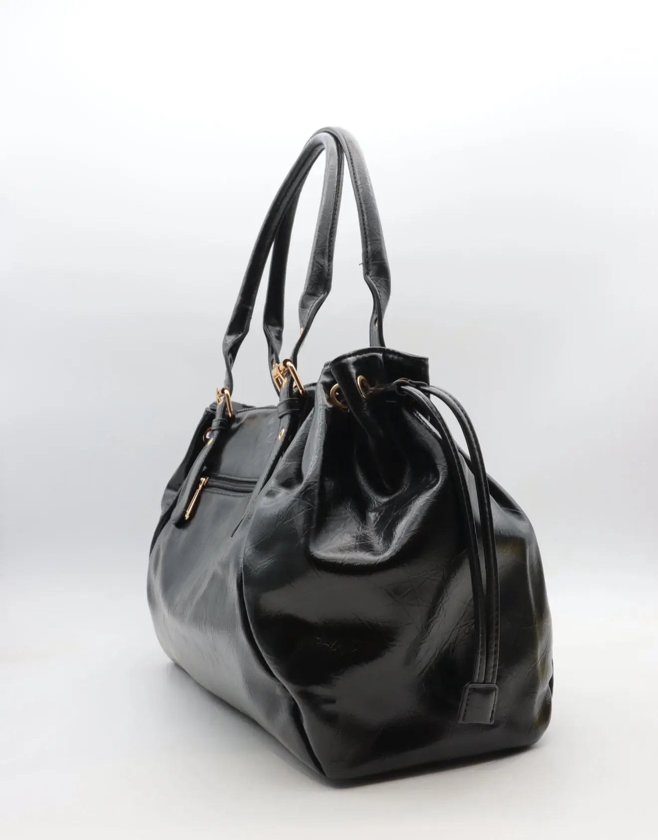 Sac Alma noir brillant précommande expédition le 10/12 MaisonPerla Collection