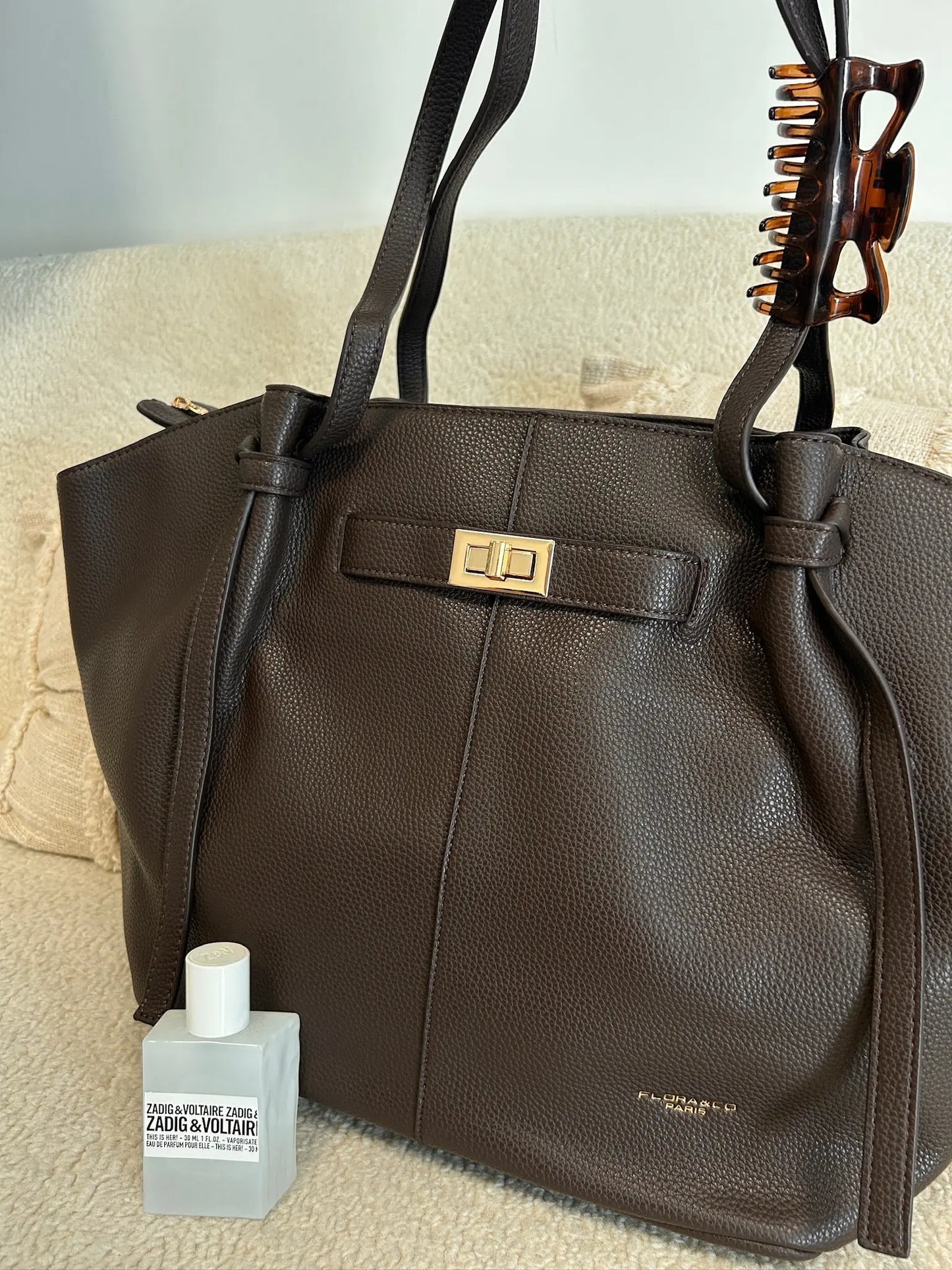 Sac Carla chocolat précommande expédition le 24/08 MaisonPerla Collection