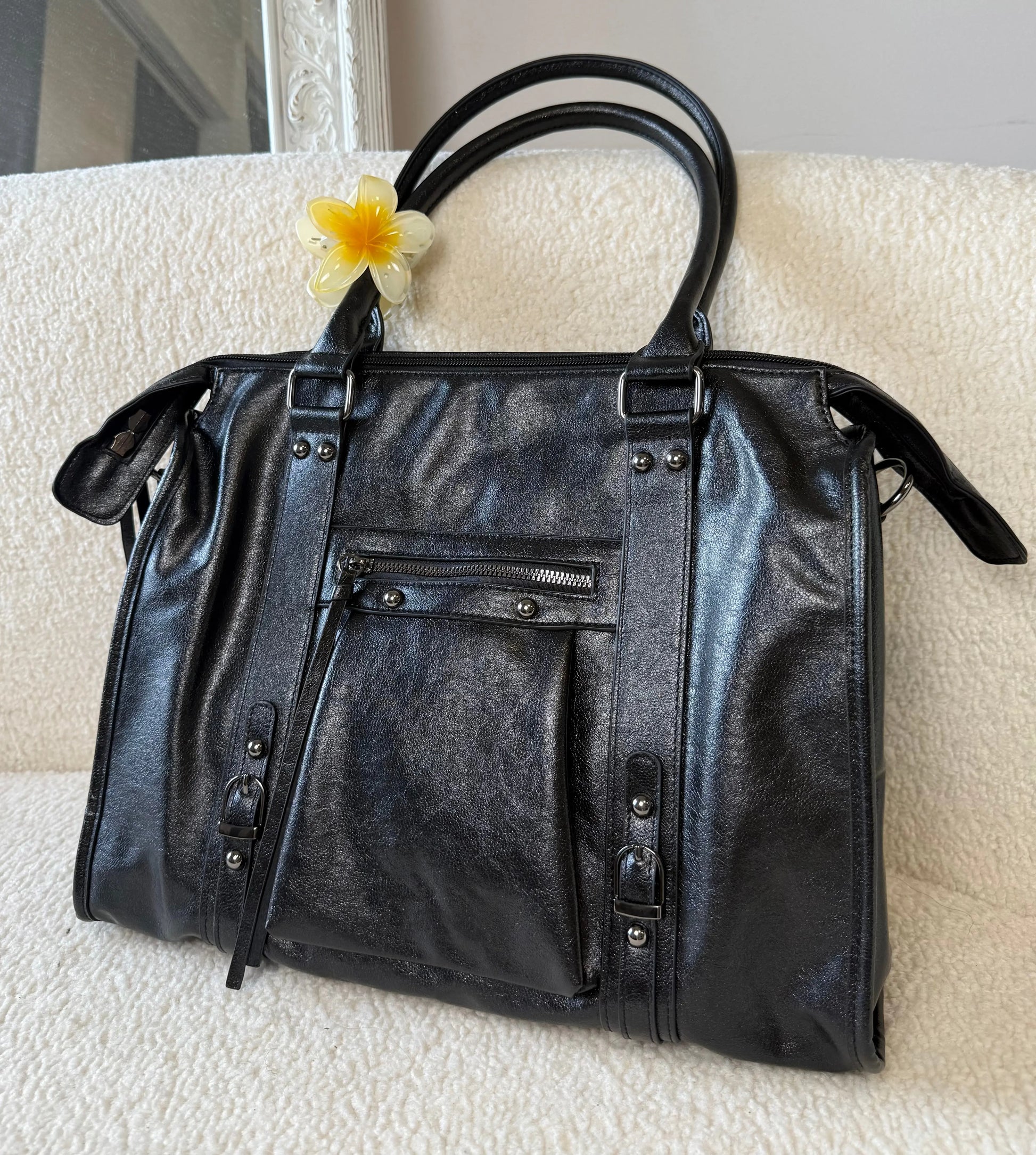 Sac Elsa paillettes noir XXL - finitions argentées MaisonPerla Collection
