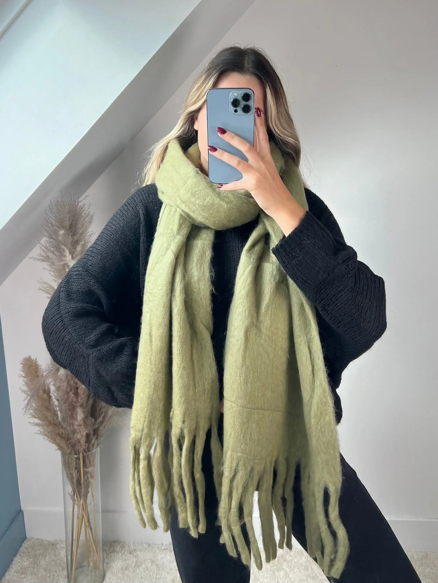 Écharpe Fluffy kaki MaisonPerla Collection