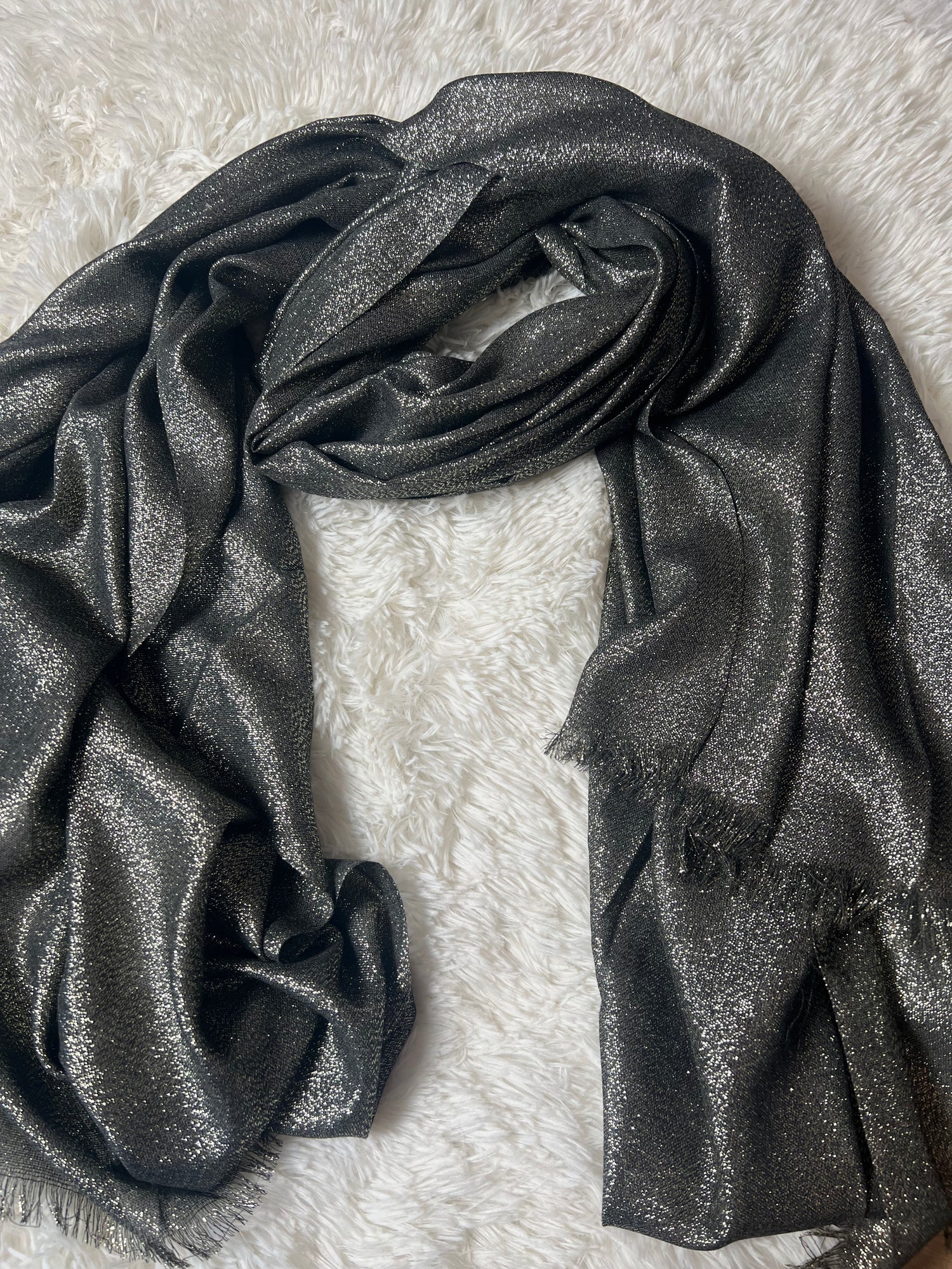 Écharpes Shinny Noir MaisonPerla Collection